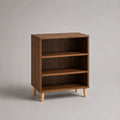 Sideboard aus Spanplatte und Buchenmassivholz mit 3 offenen Fächern, Walnussbraun/Natur, 80 × 35 × 100 cm